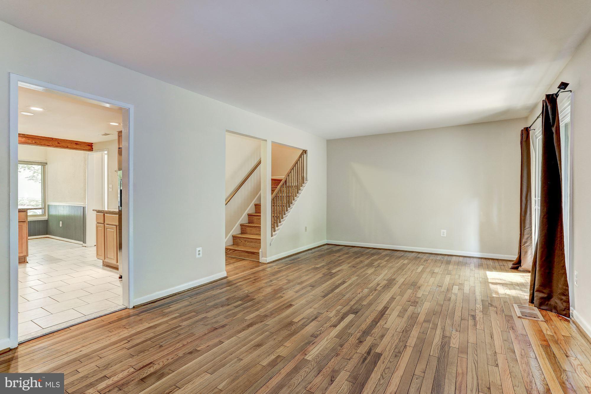 RESTON - Residential Lease