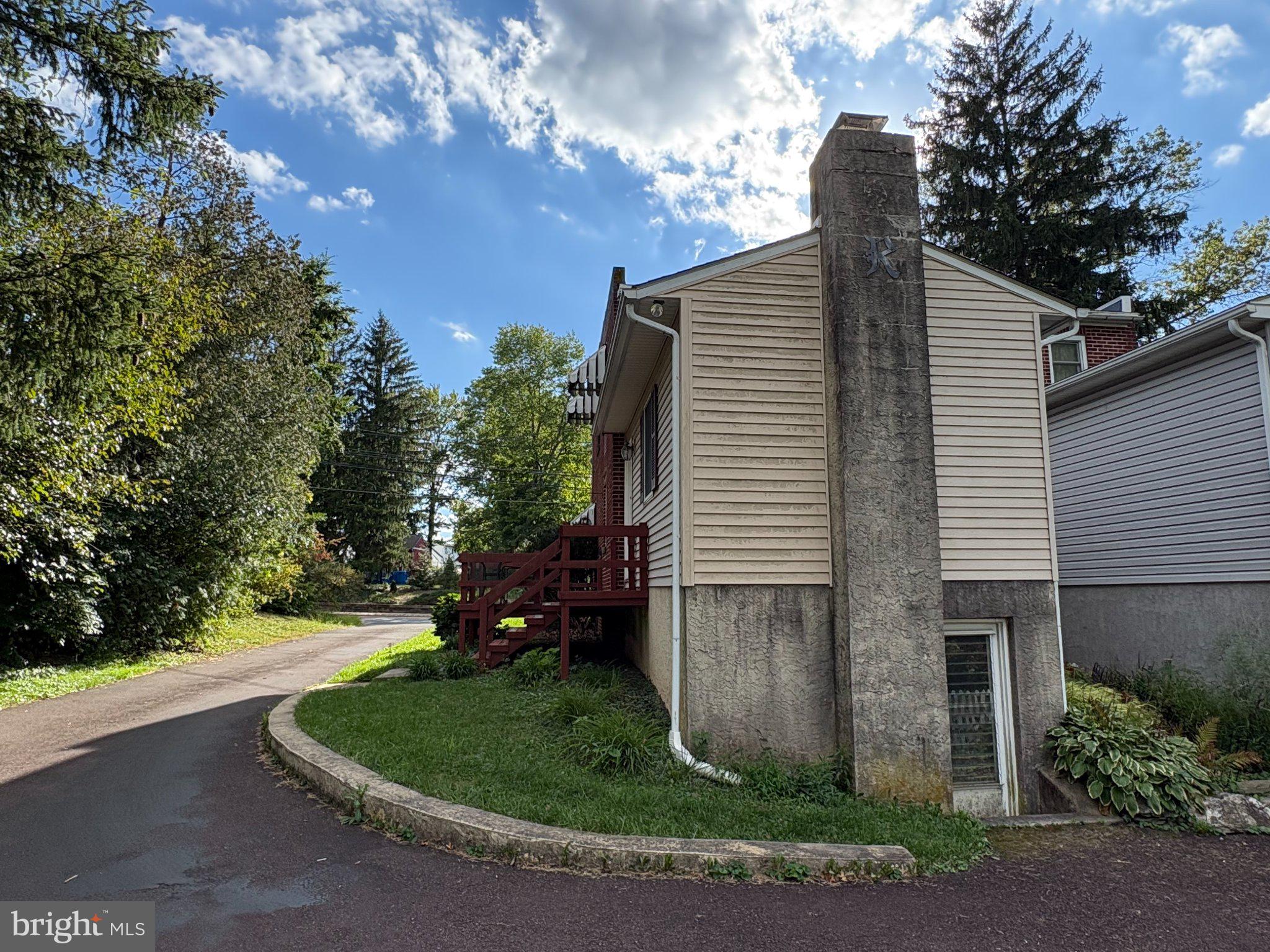 2715 COWPATH ROAD
