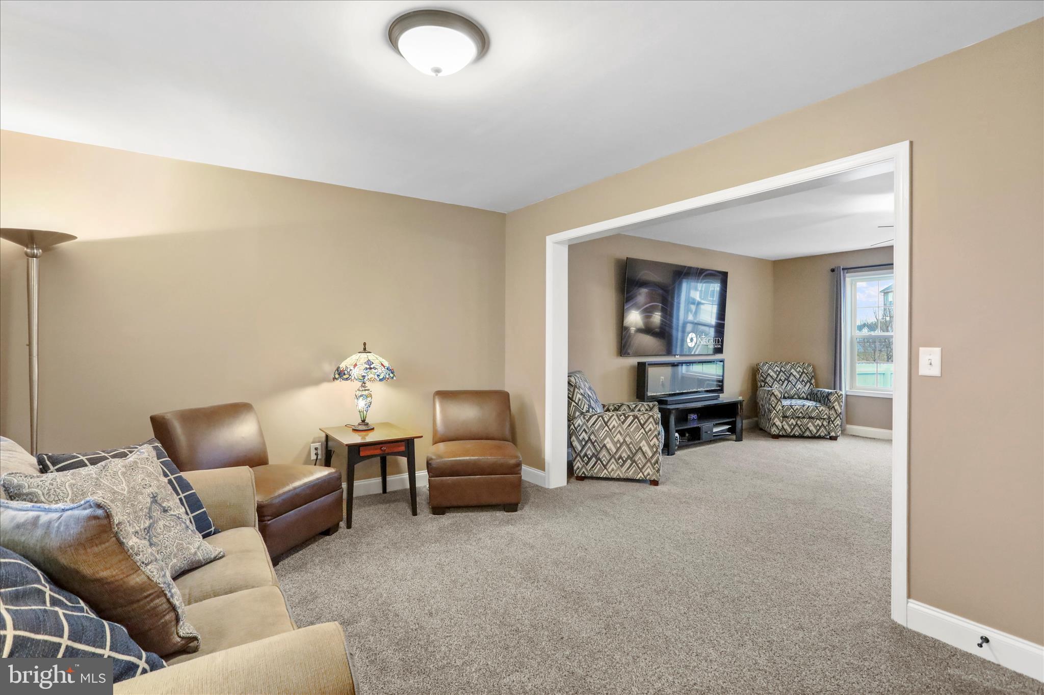 ROLLING HILLS ESTATES - Residential