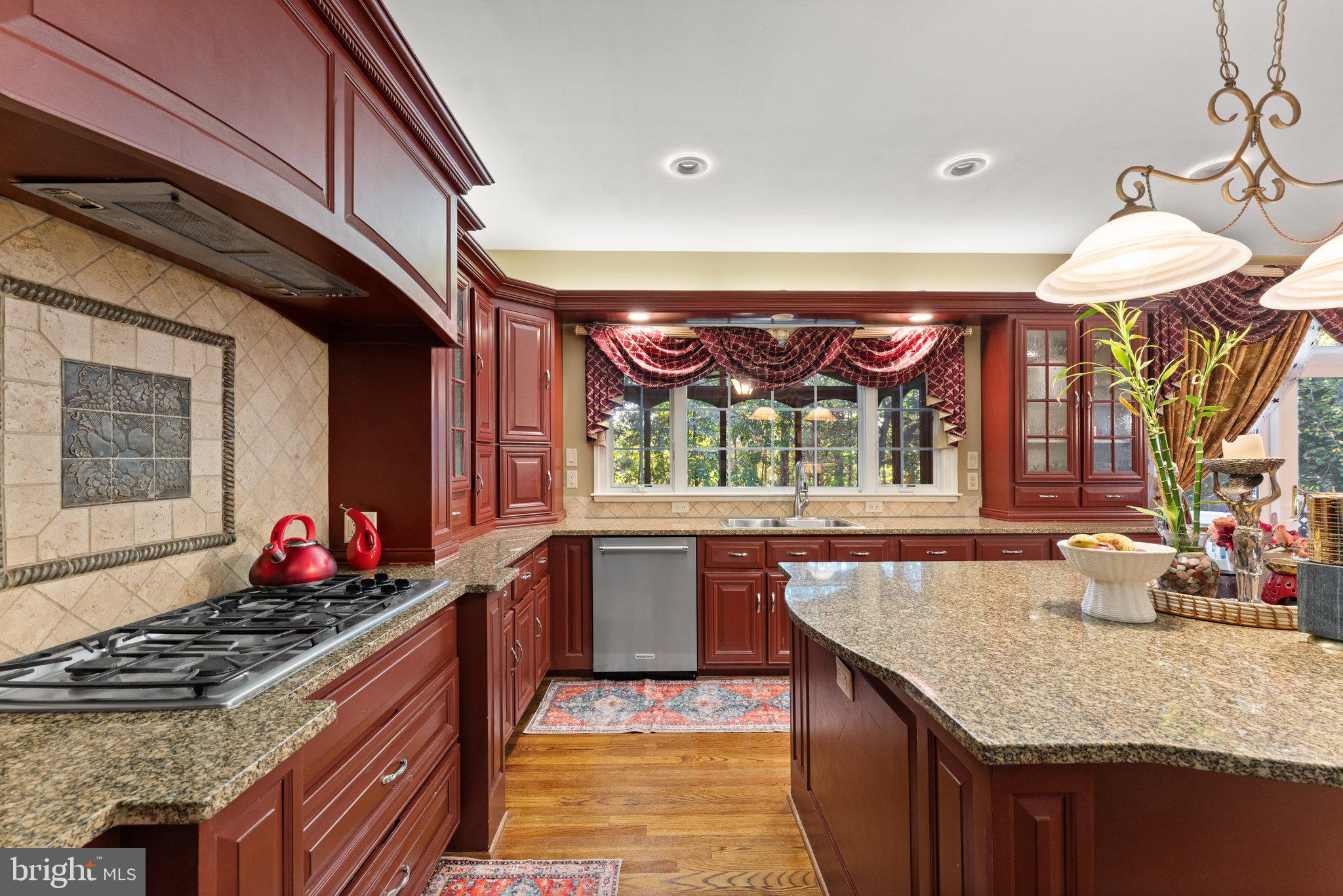 ASHBURN FARM - Residential