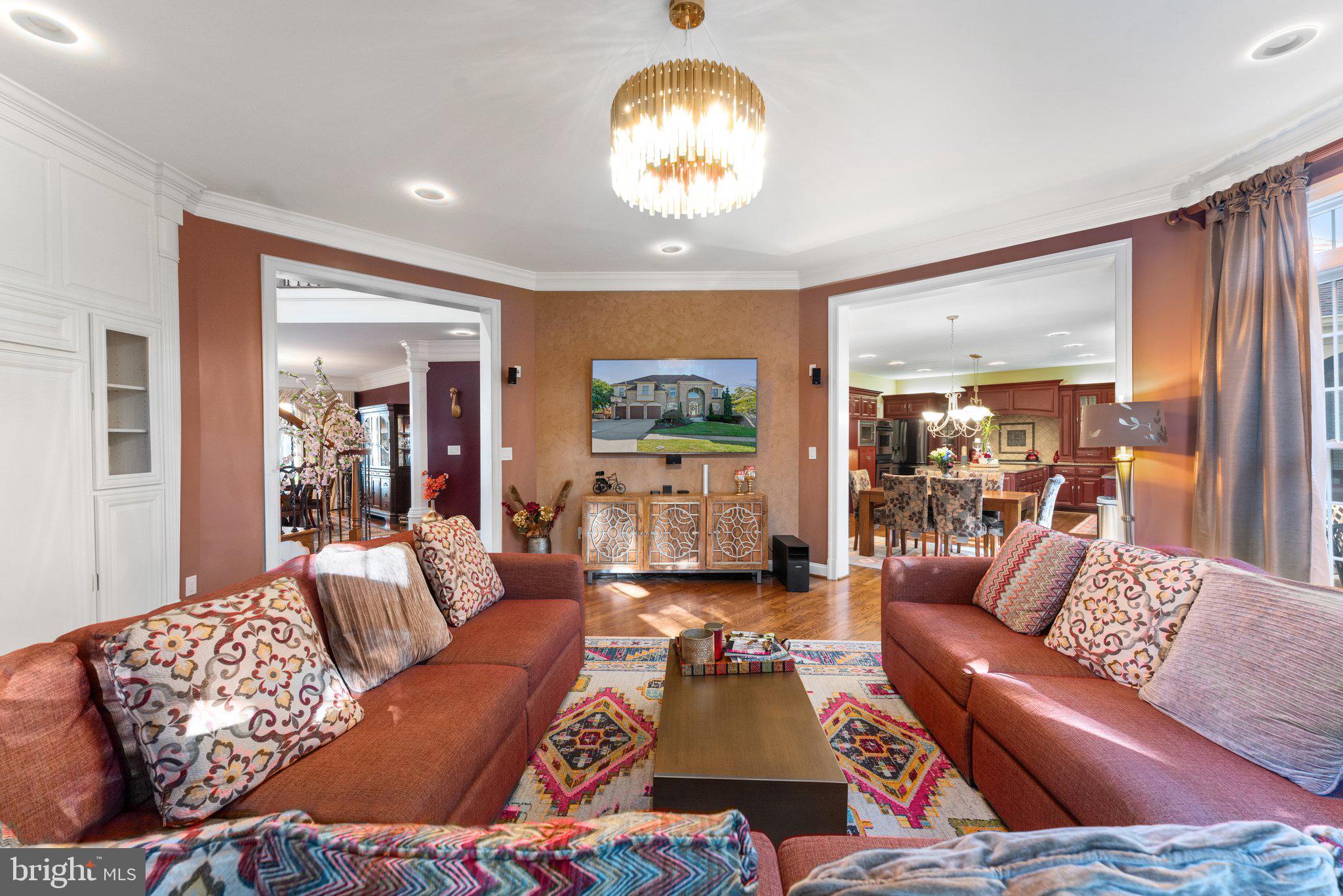 ASHBURN FARM - Residential