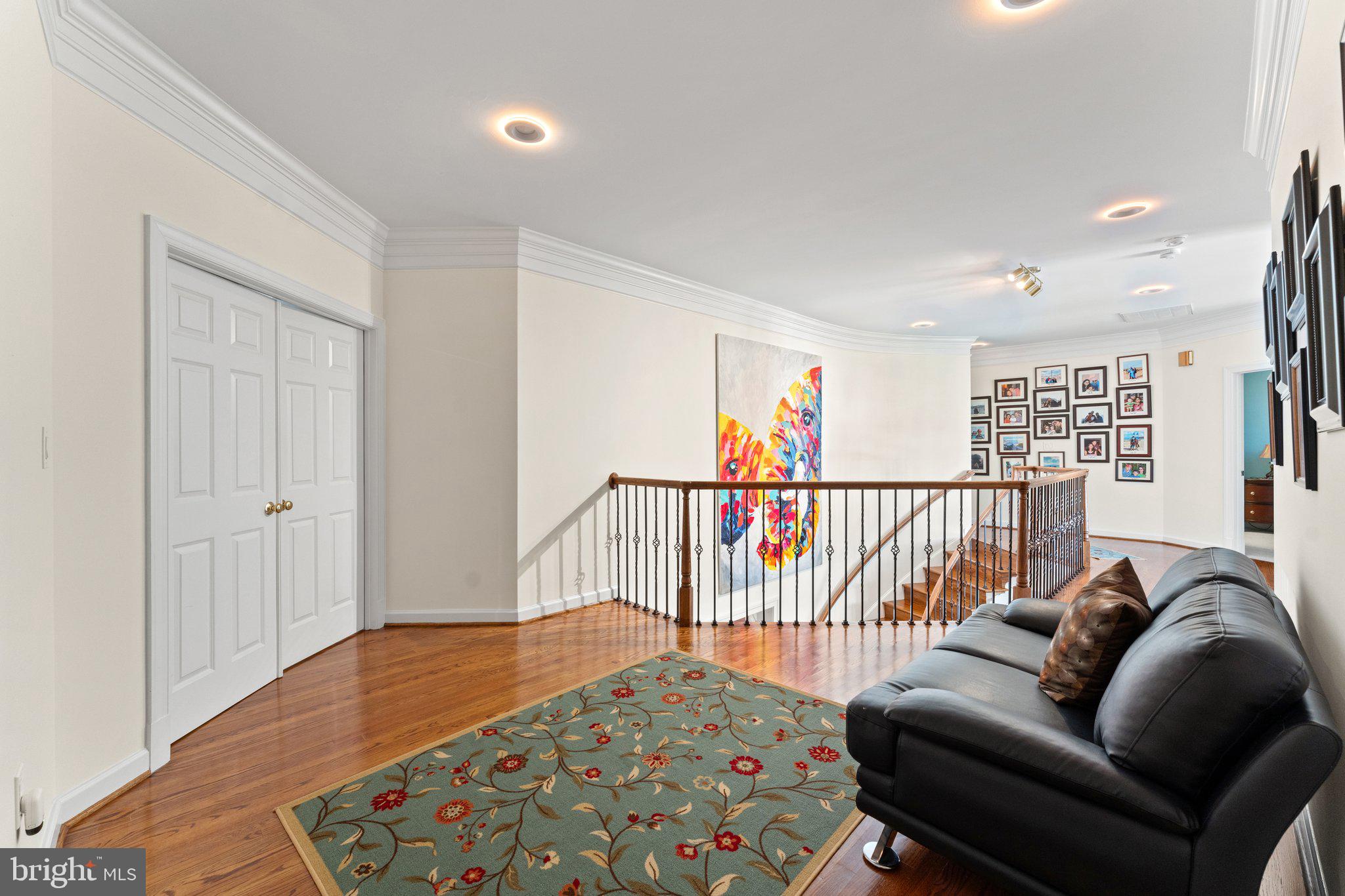 ASHBURN FARM - Residential