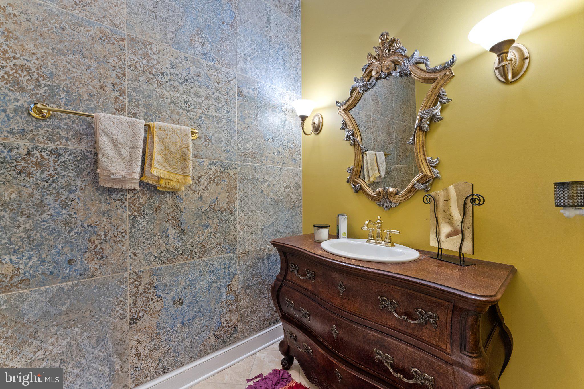 ASHBURN FARM - Residential