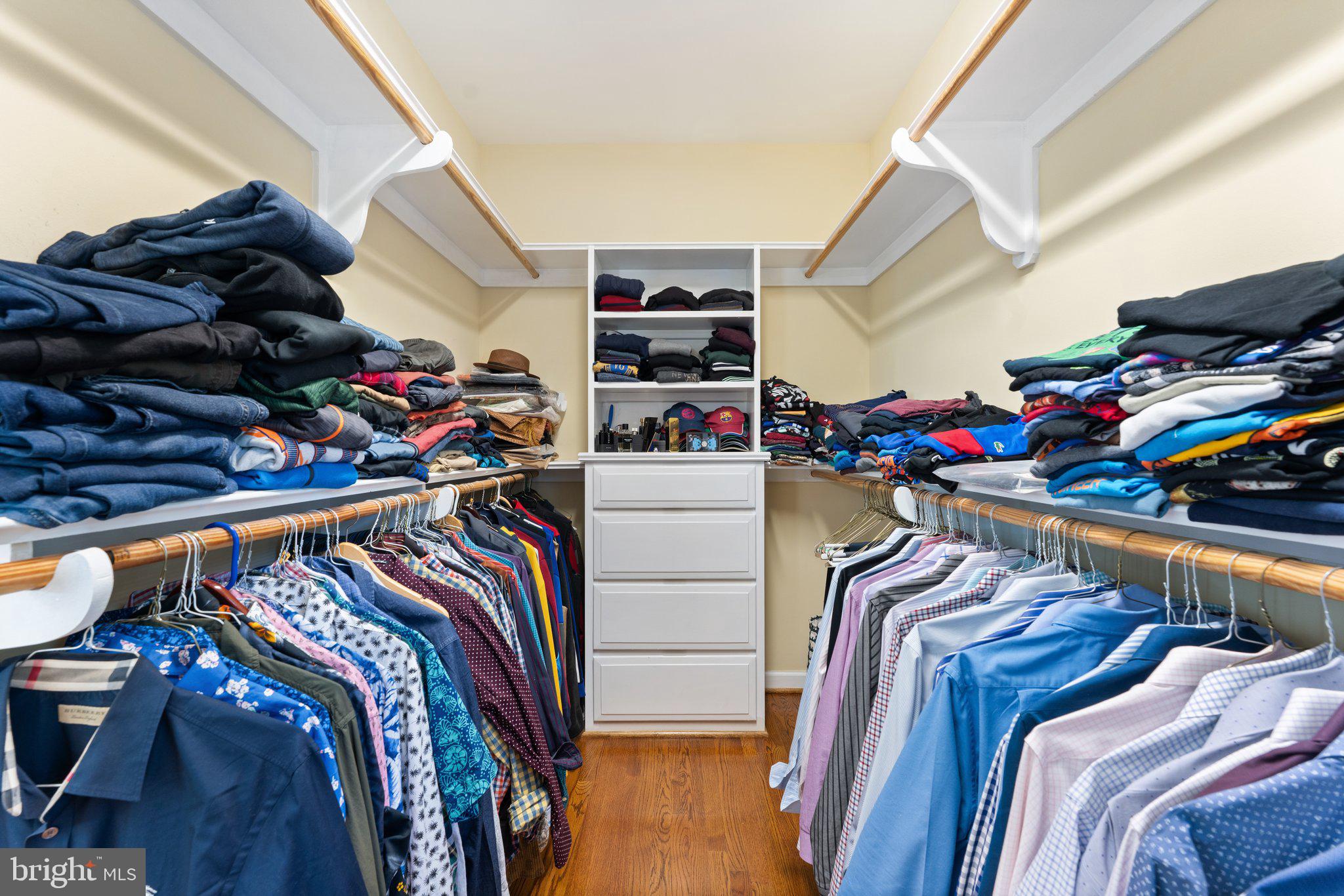 ASHBURN FARM - Residential