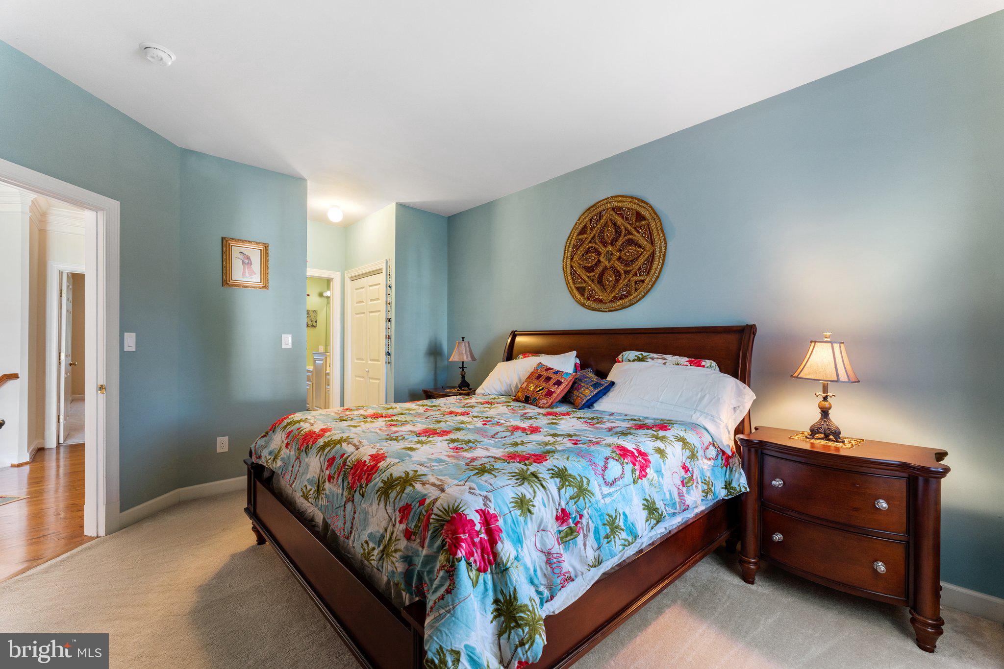 ASHBURN FARM - Residential