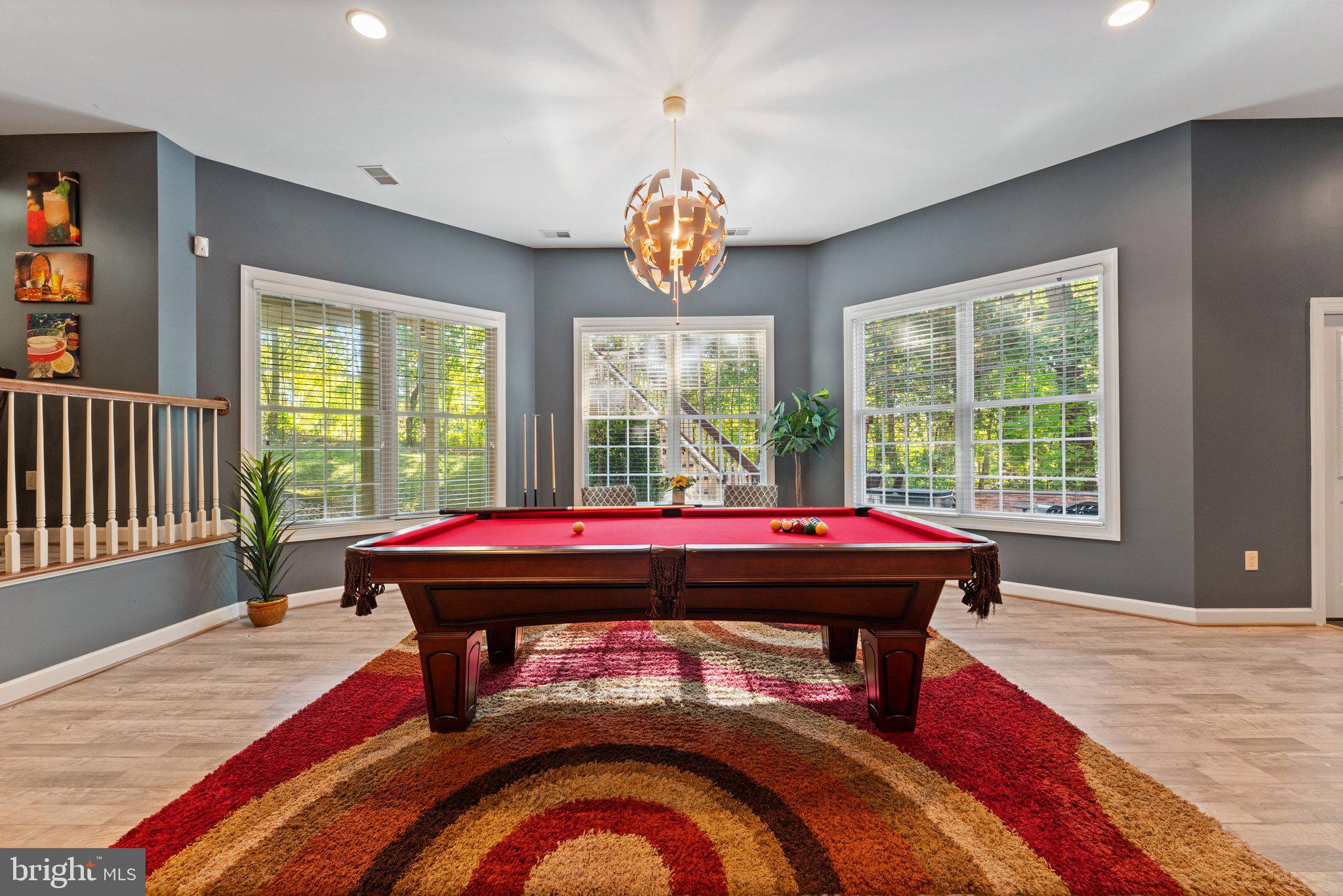 ASHBURN FARM - Residential