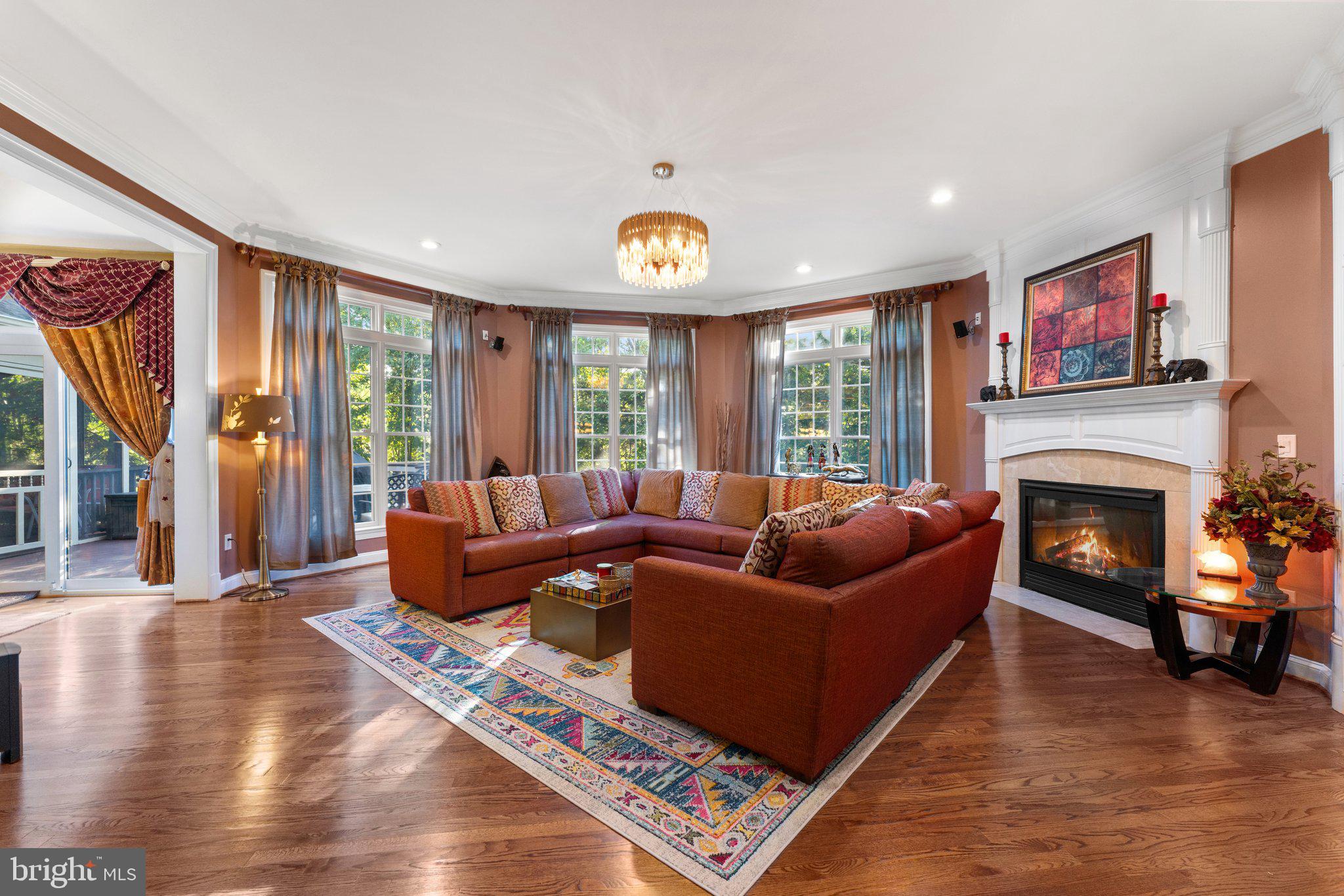 ASHBURN FARM - Residential