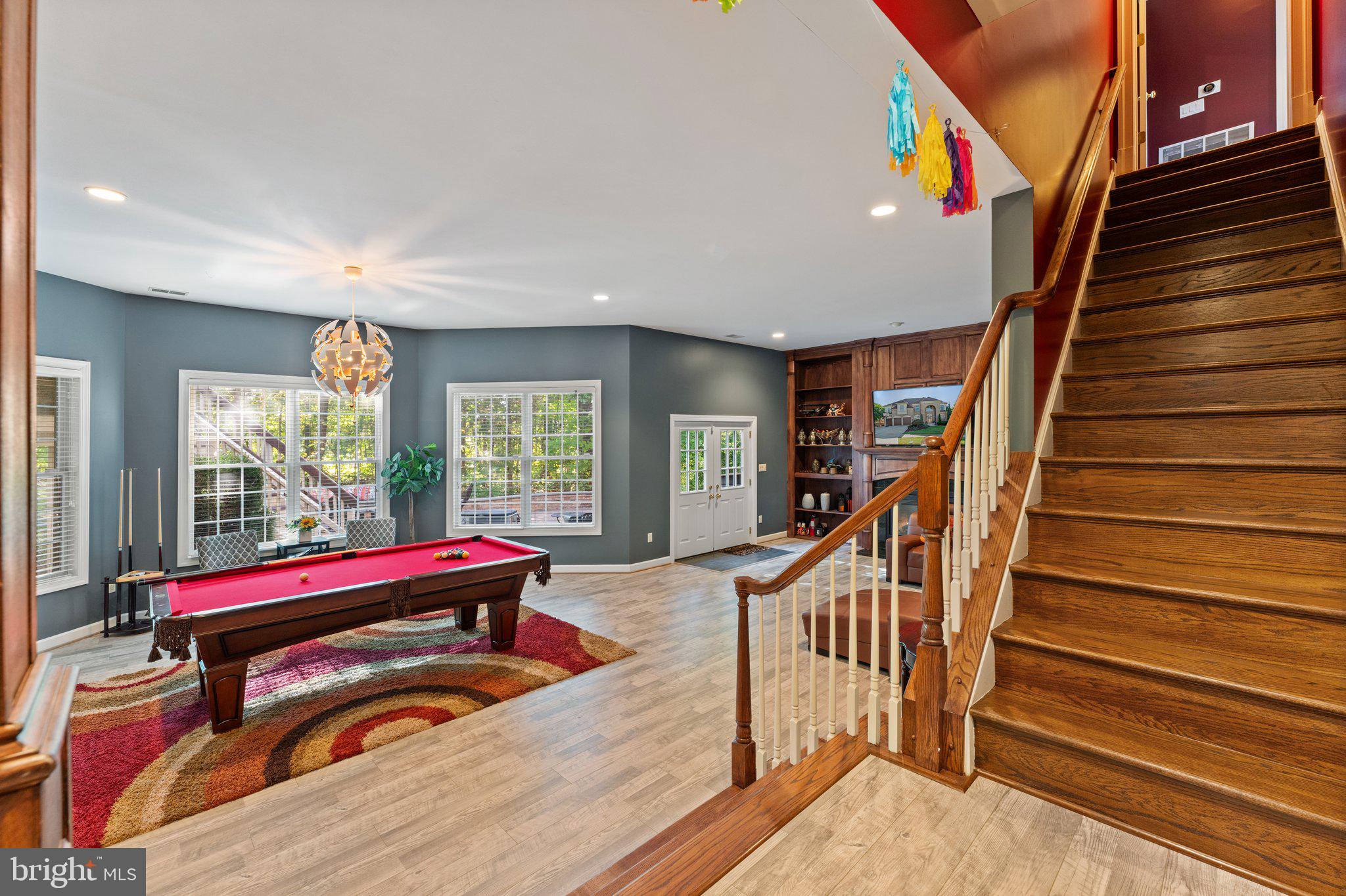 ASHBURN FARM - Residential