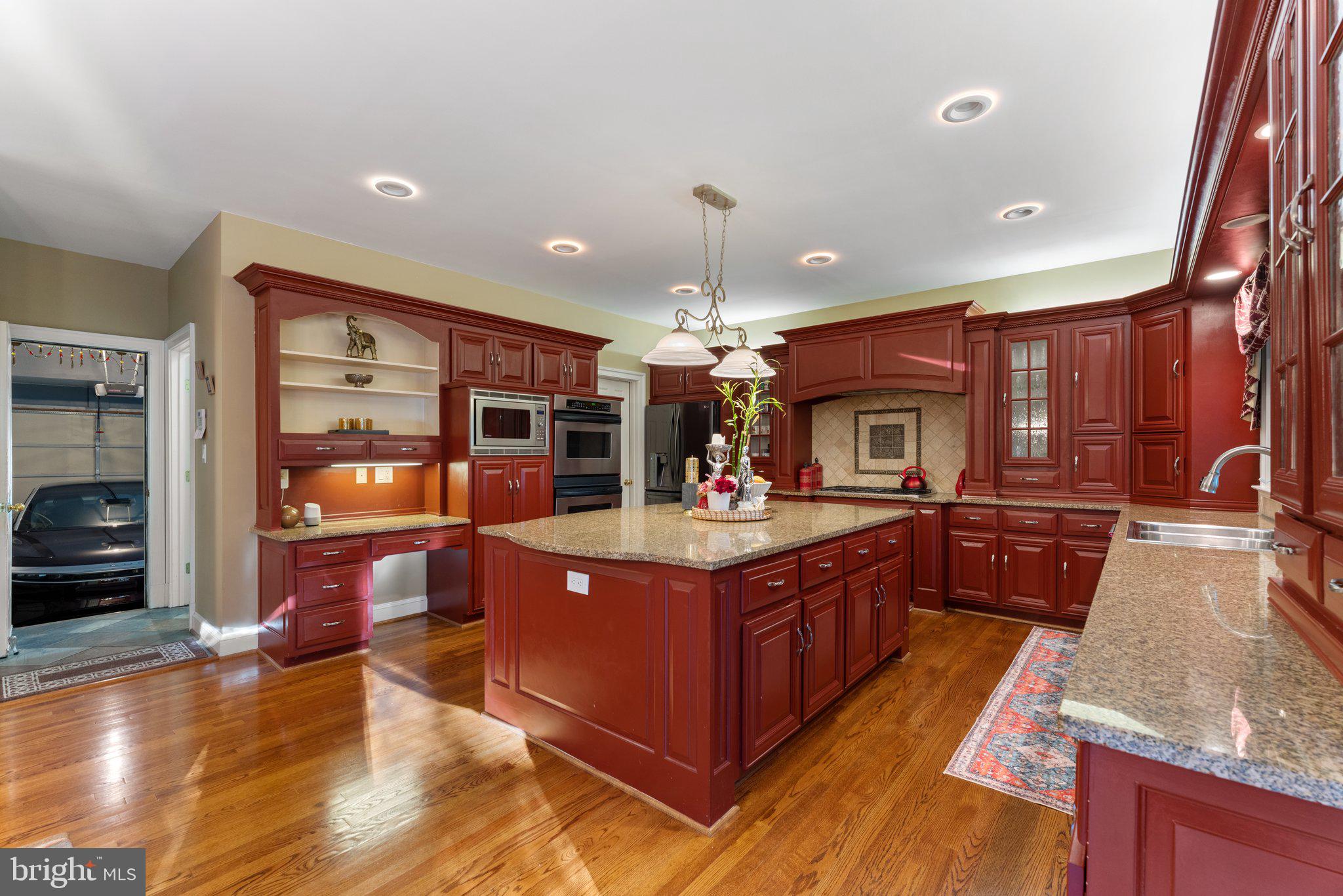 ASHBURN FARM - Residential