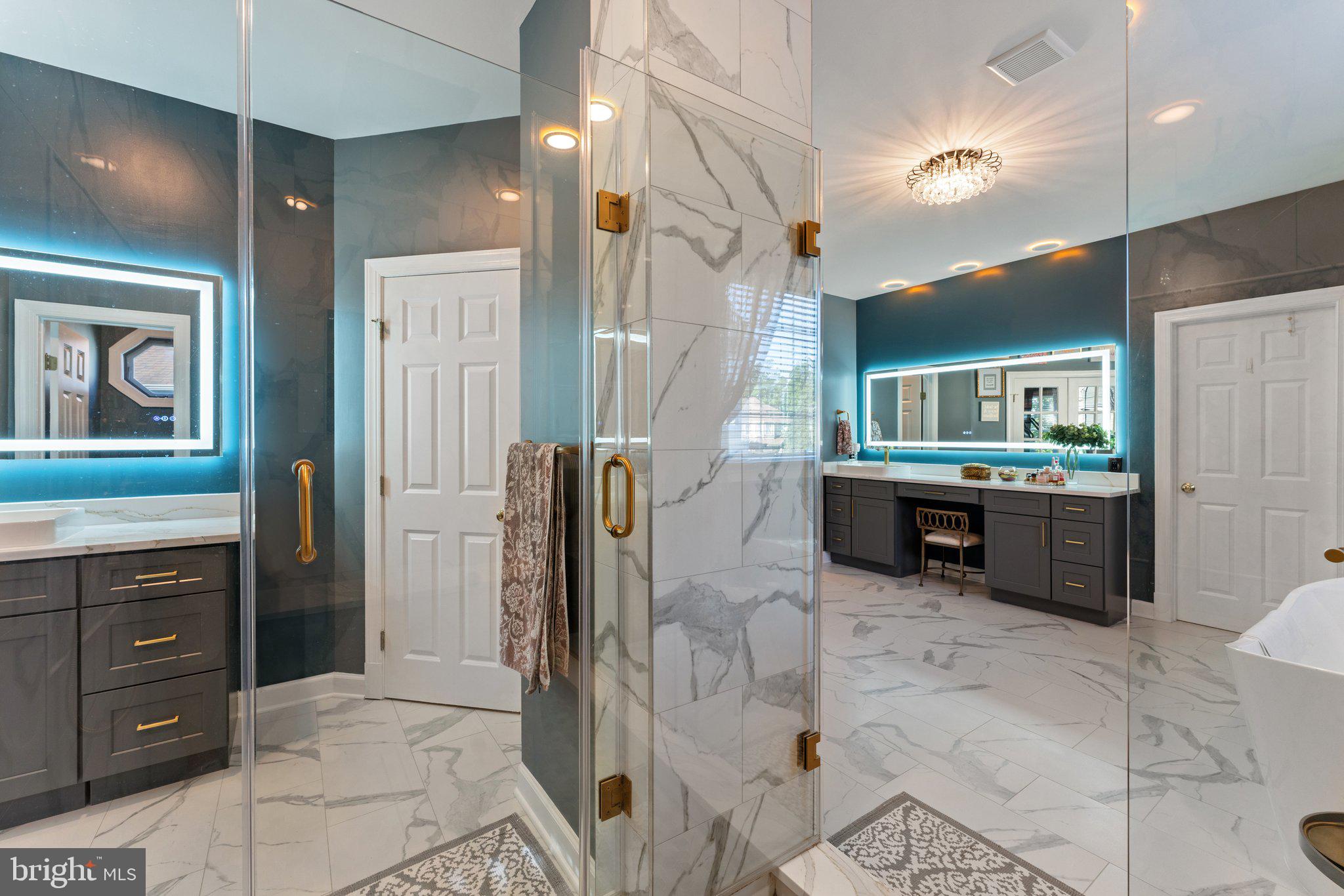 ASHBURN FARM - Residential