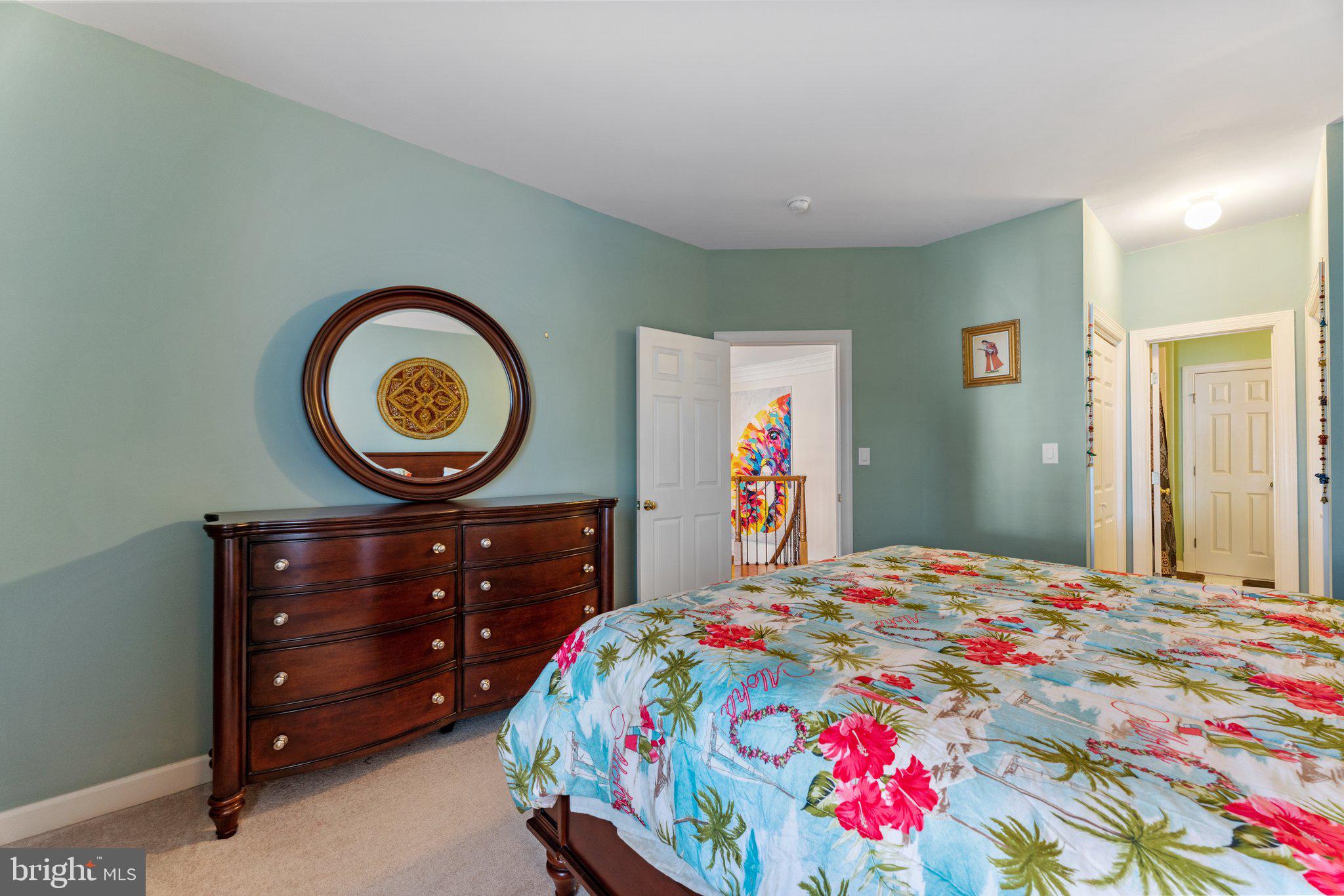 ASHBURN FARM - Residential