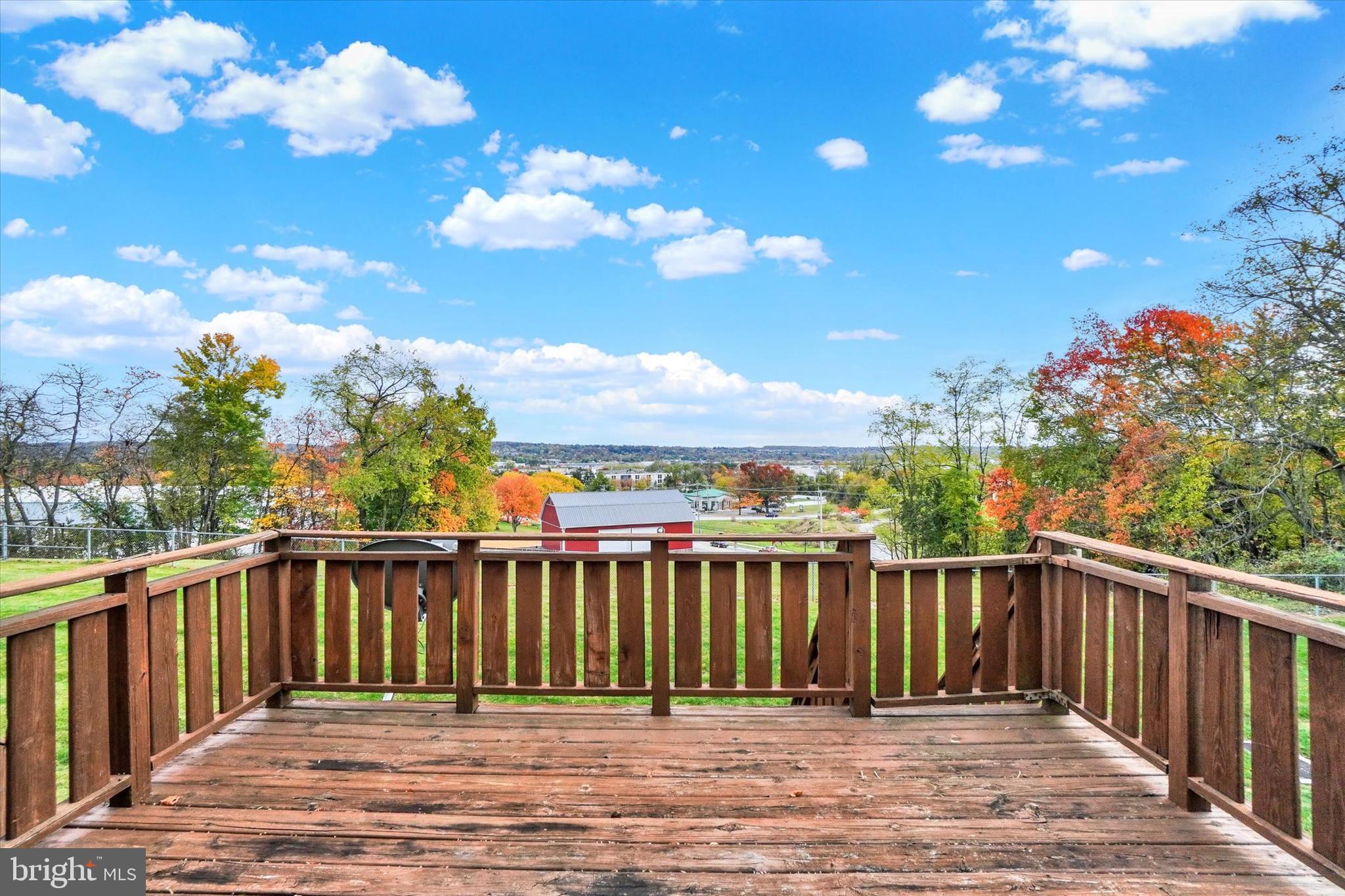 AVALONG PLACE - Residential