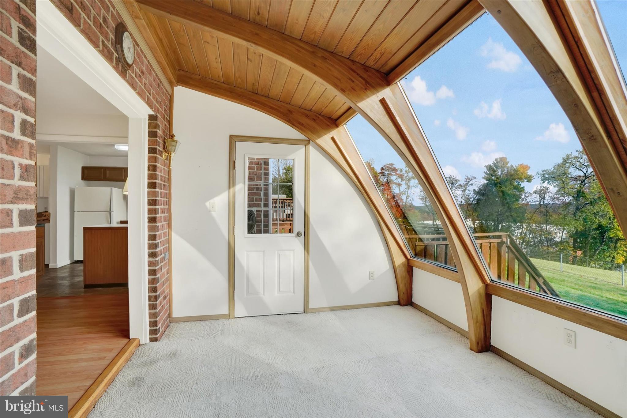 AVALONG PLACE - Residential