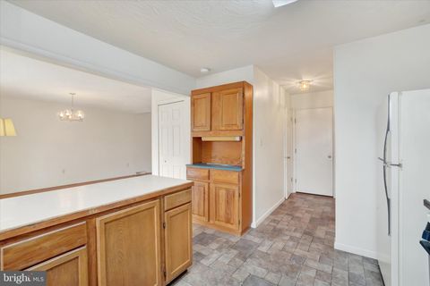 Tiny photo for 34 Jean Lo Way, YORK, PA 17406 (MLS # PAYK2092926)