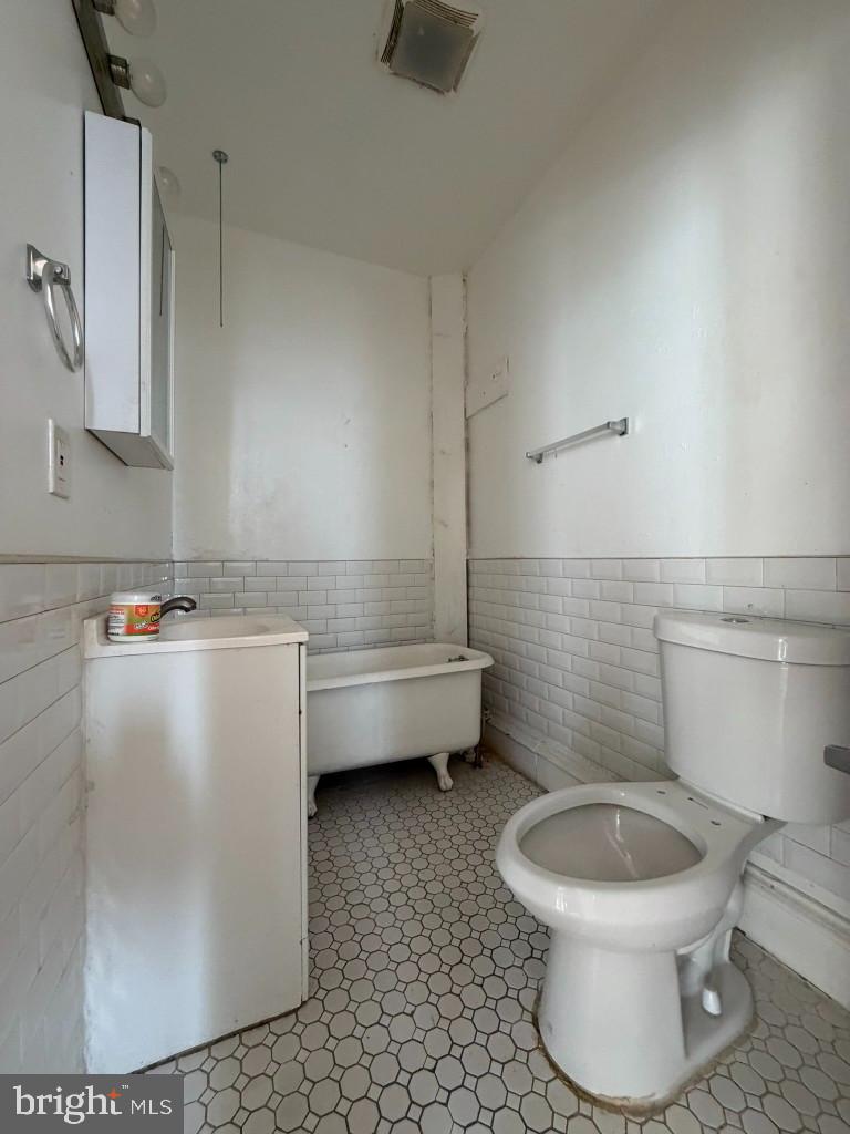 BOLTON HILL HISTORIC DISTRICT - Residential