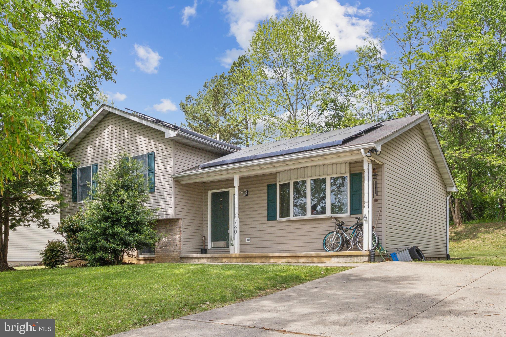 780 EVERIST DRIVE