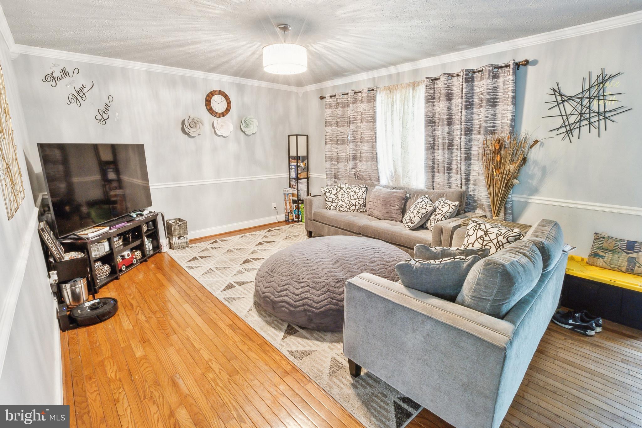 780 EVERIST DRIVE