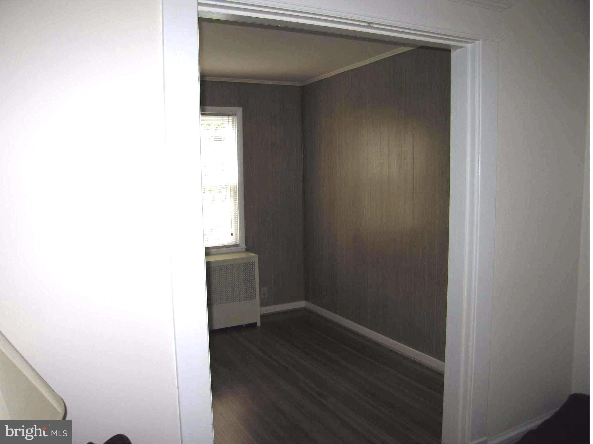 CLARENDON - Residential Lease