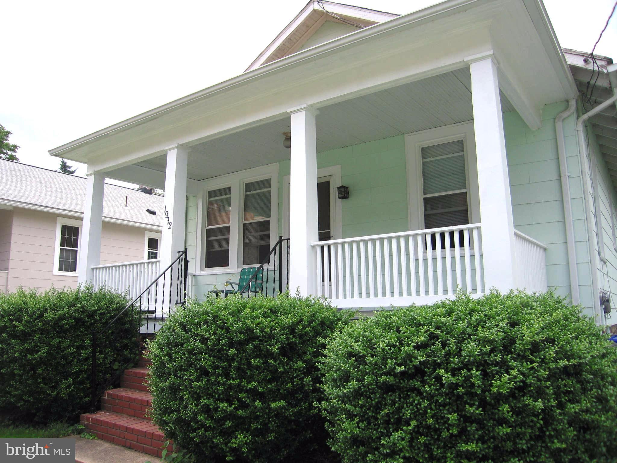 CLARENDON - Residential Lease