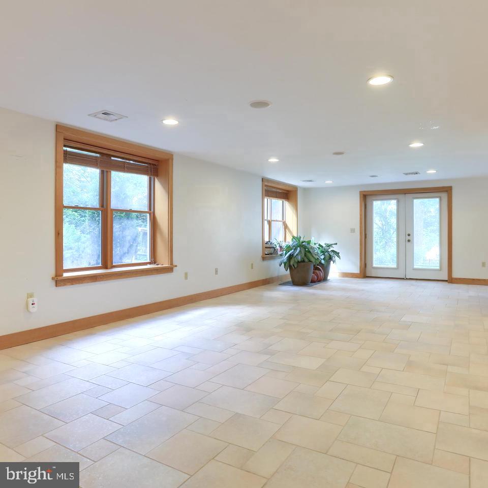 GRAYSTONE FARMS - Residential