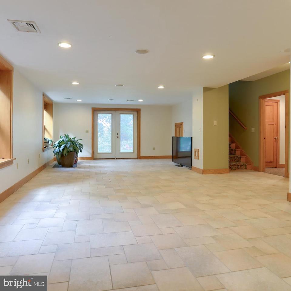 GRAYSTONE FARMS - Residential