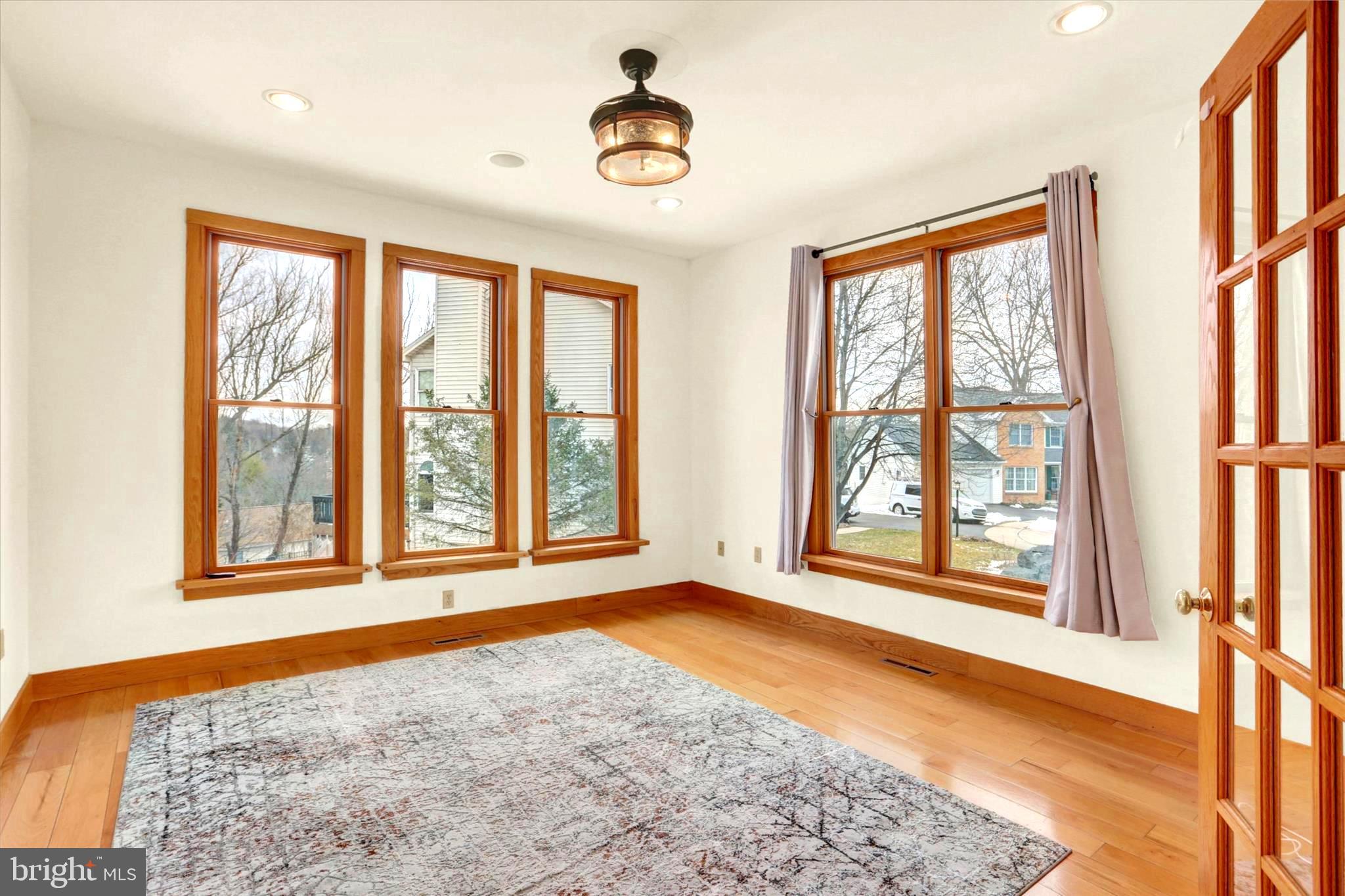 GRAYSTONE FARMS - Residential