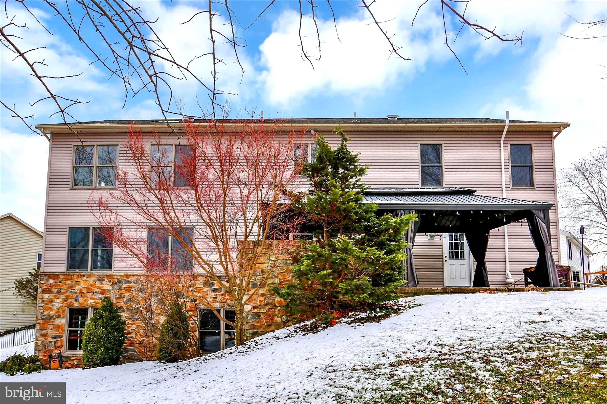 GRAYSTONE FARMS - Residential