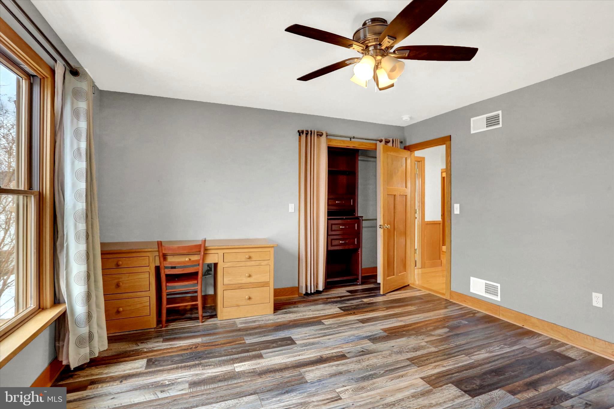 GRAYSTONE FARMS - Residential