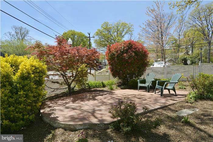 ARLINGTON - Residential