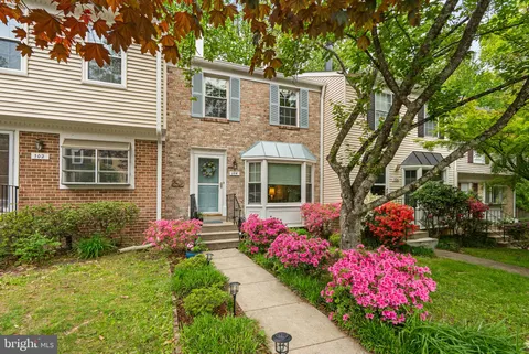 104 Kestrel Court, Gaithersburg, MD 20879 - #: MDMC2231078