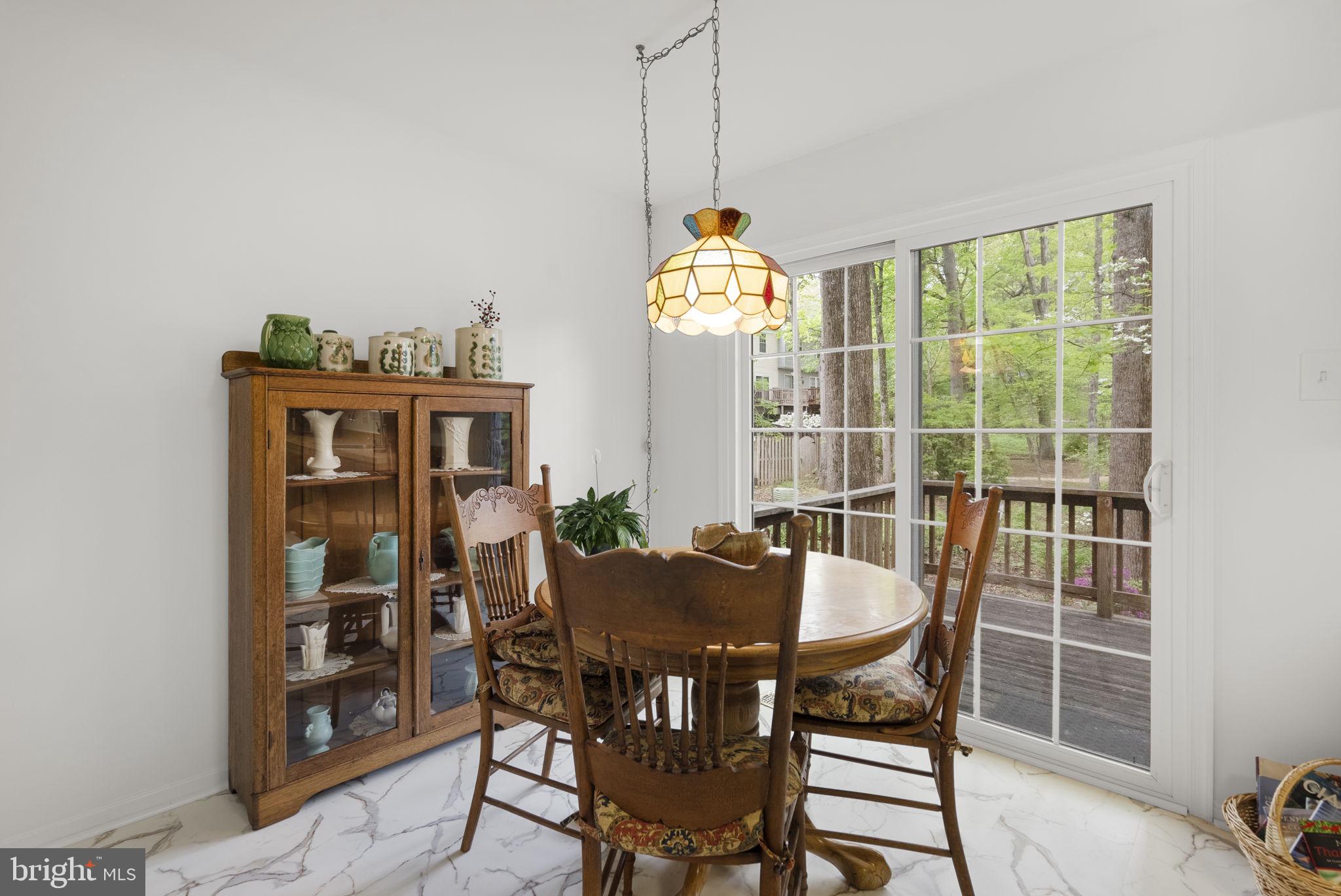 WOODLAND HILLS - Residential
