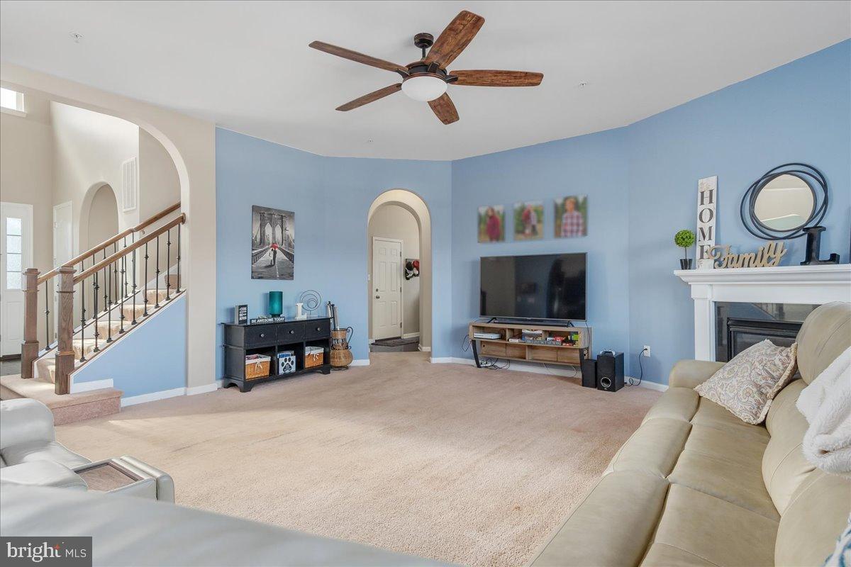 SABER RIDGE - Residential