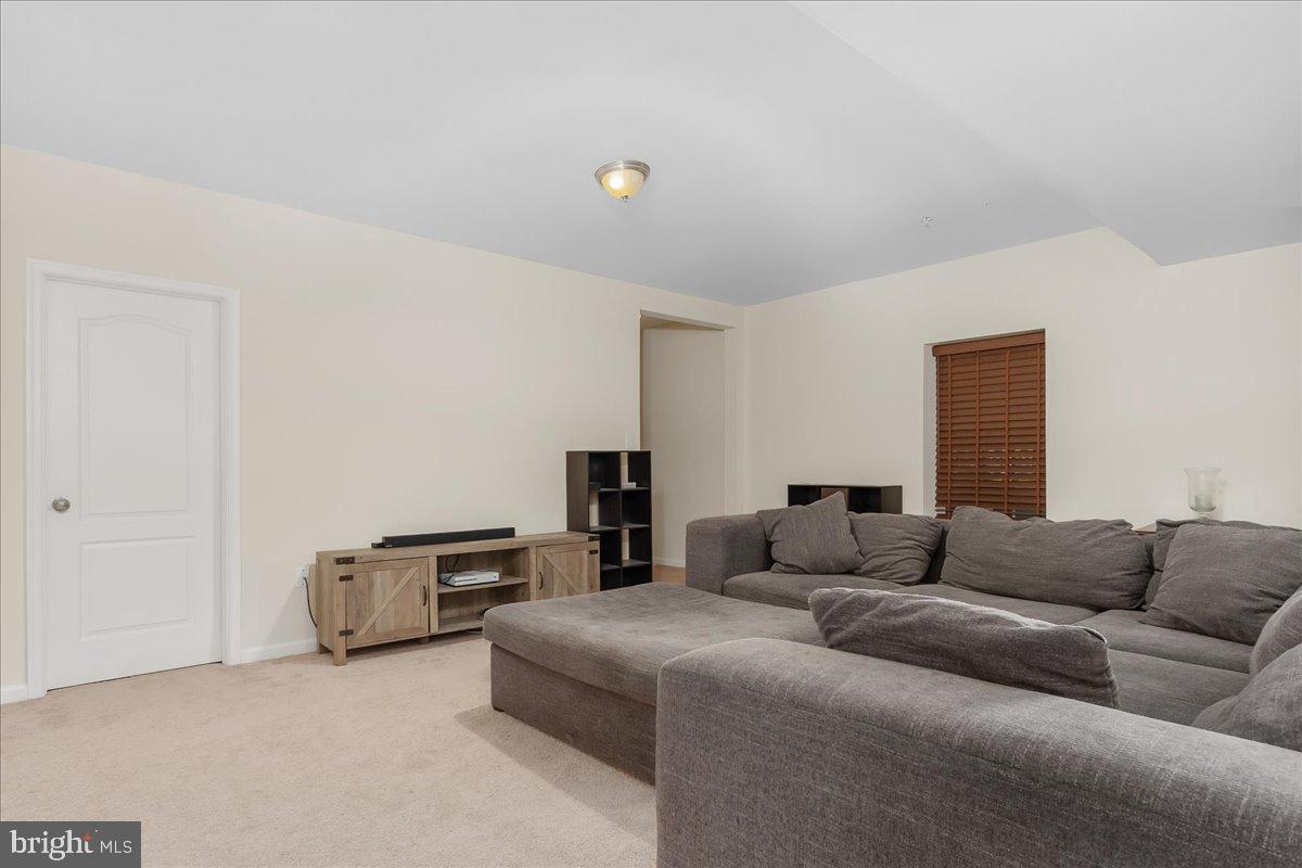 SABER RIDGE - Residential