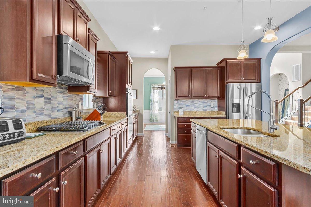 SABER RIDGE - Residential