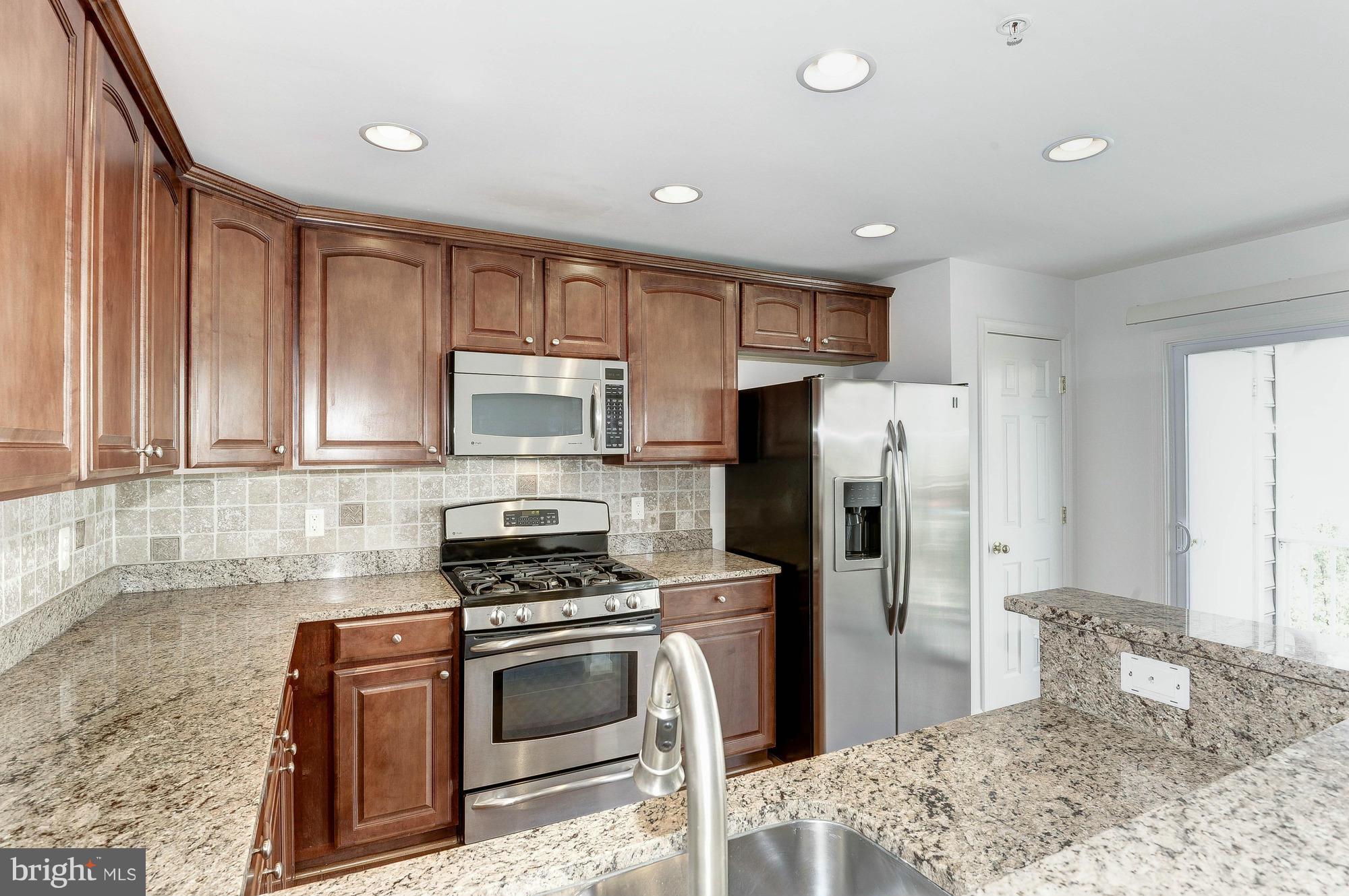 EAST MARKET AT FAIR LAKE - Residential Lease