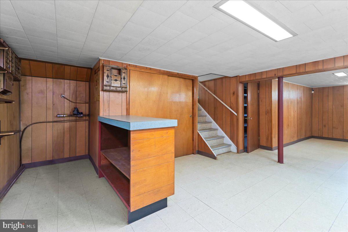 BUSTLETON - Residential