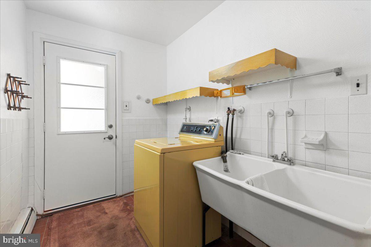 BUSTLETON - Residential