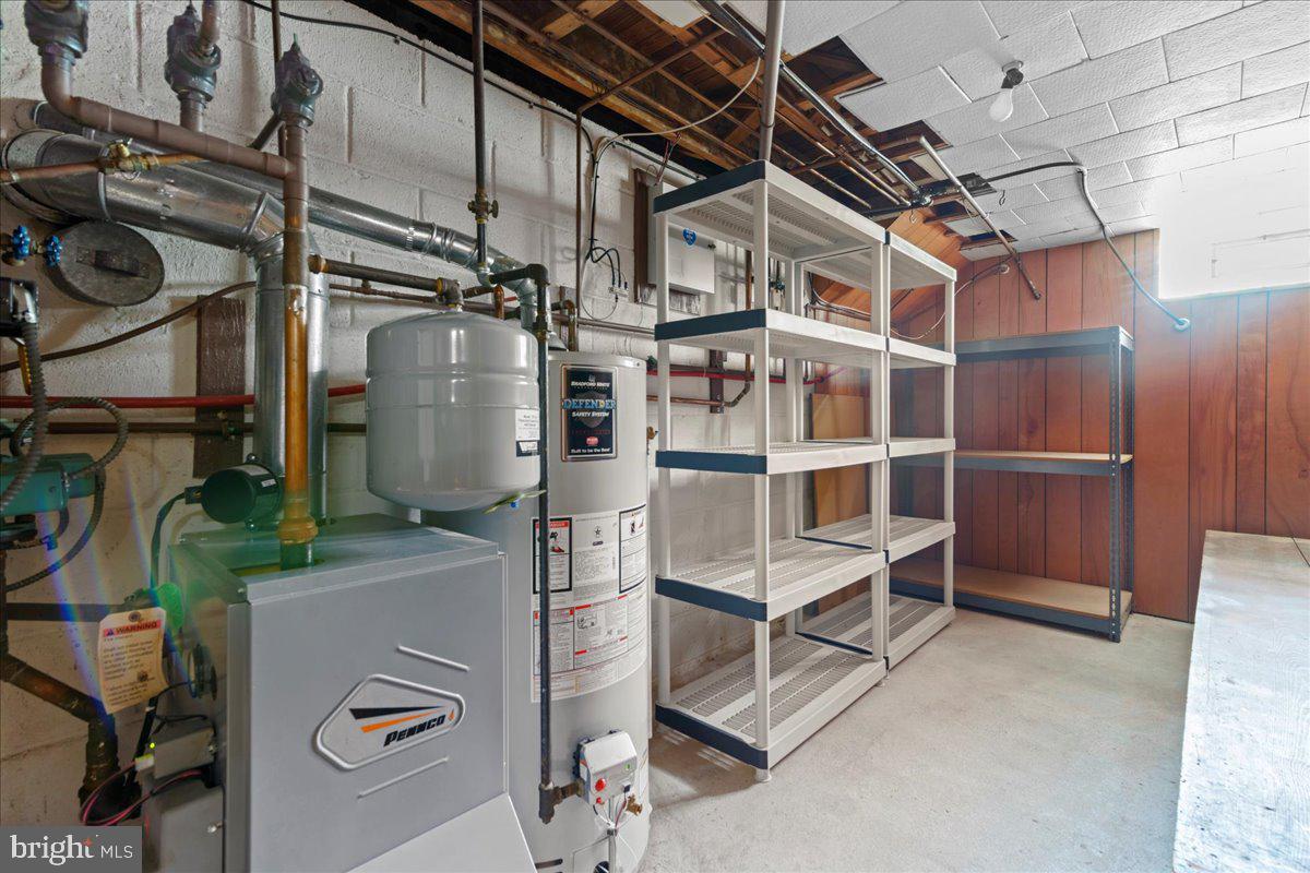 BUSTLETON - Residential