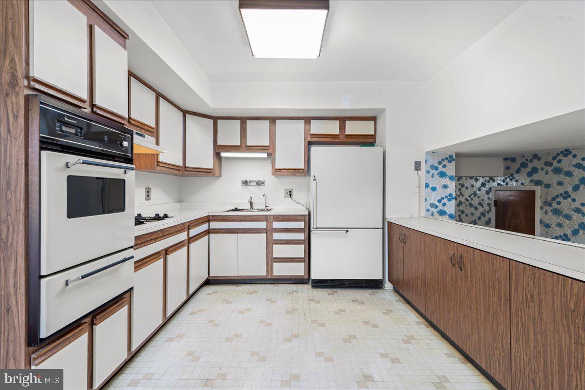 BUSTLETON - Residential