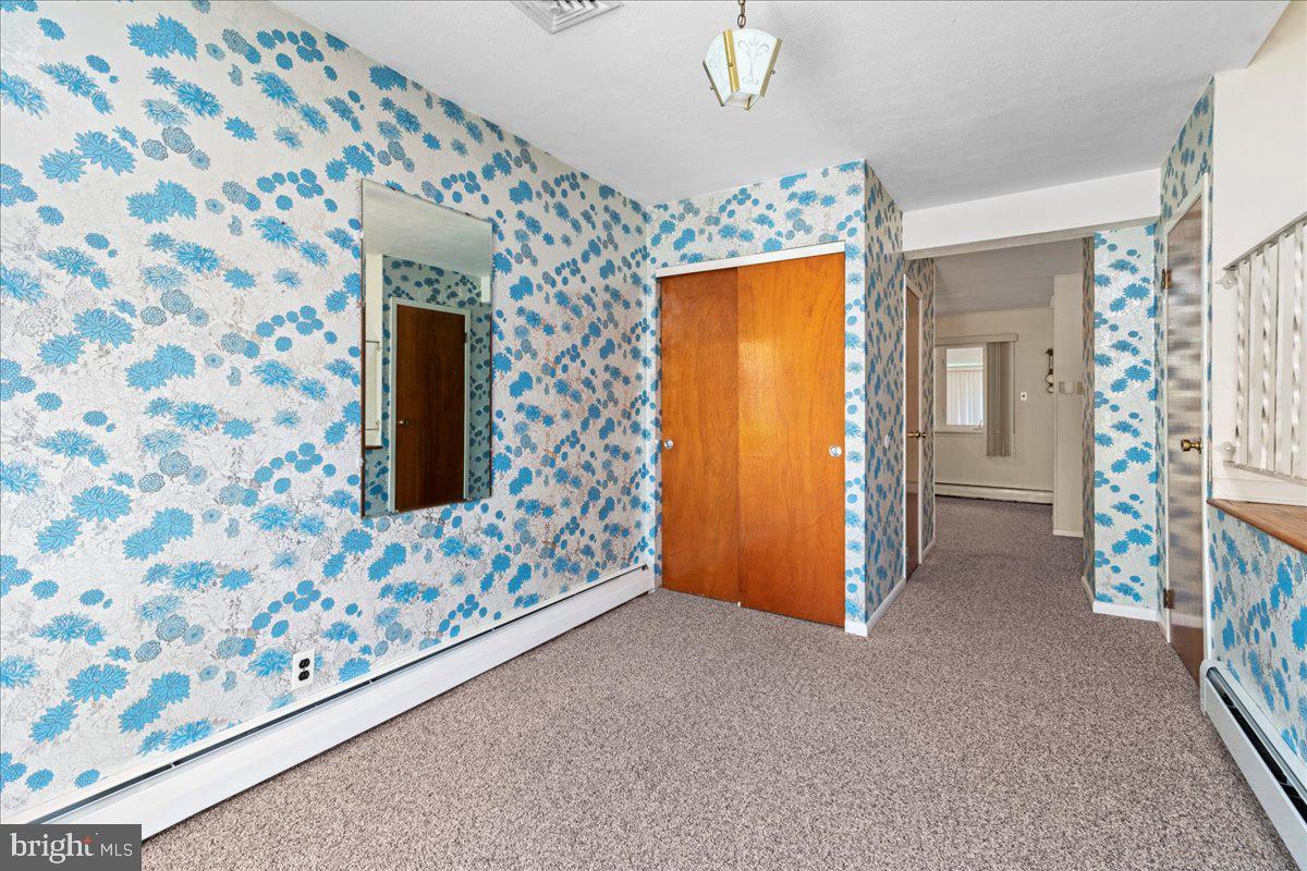 BUSTLETON - Residential
