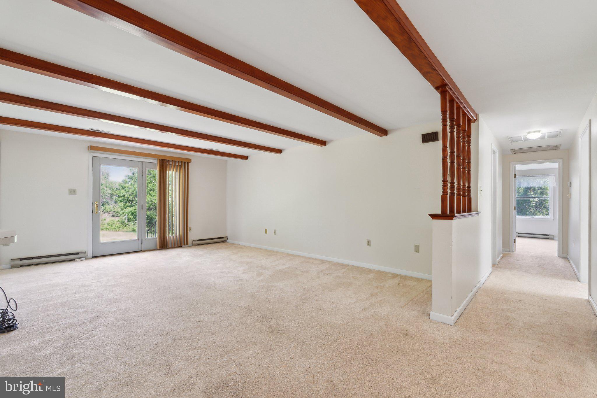 LOVETTSVILLE - Residential Lease