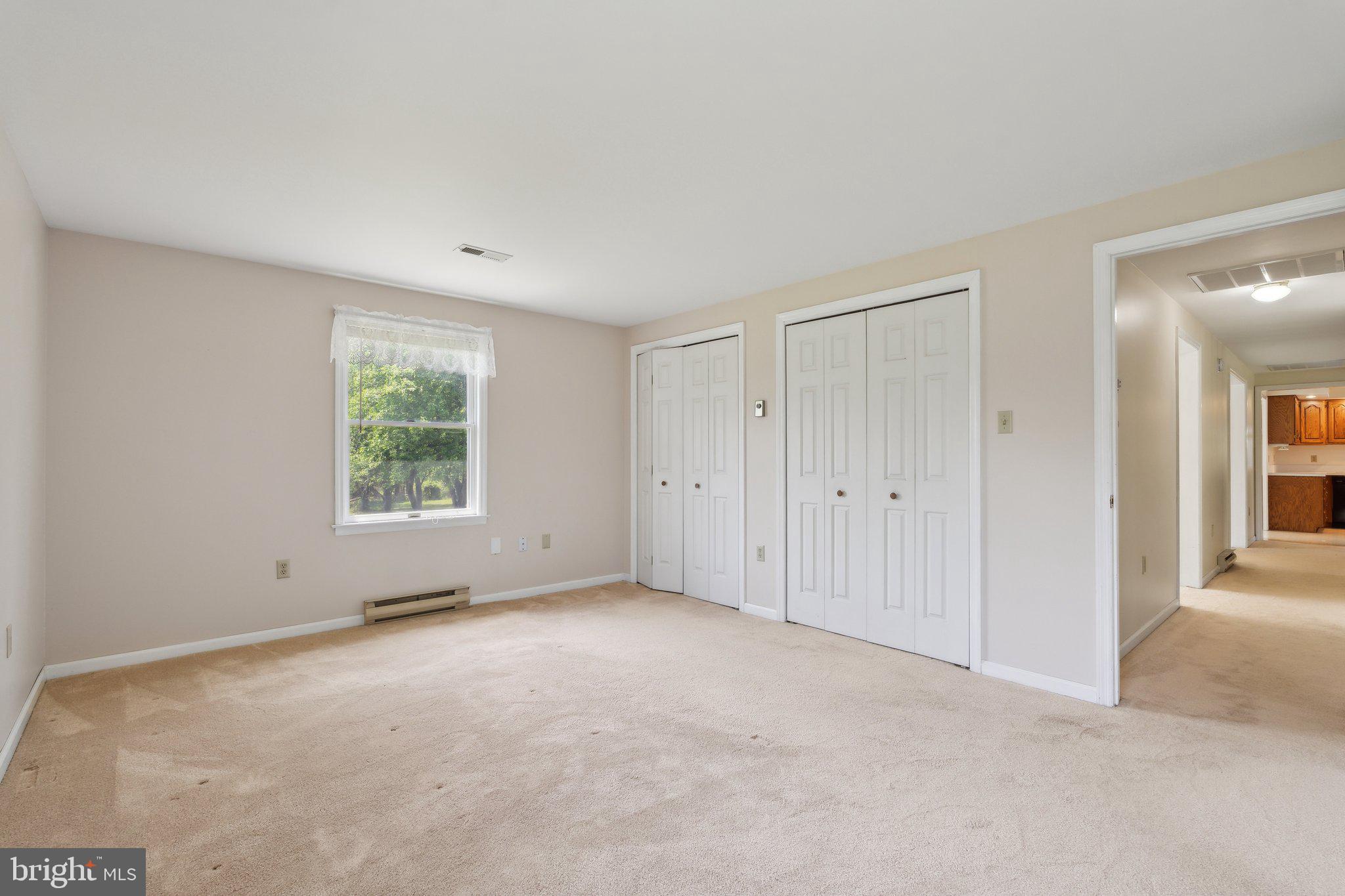 LOVETTSVILLE - Residential Lease