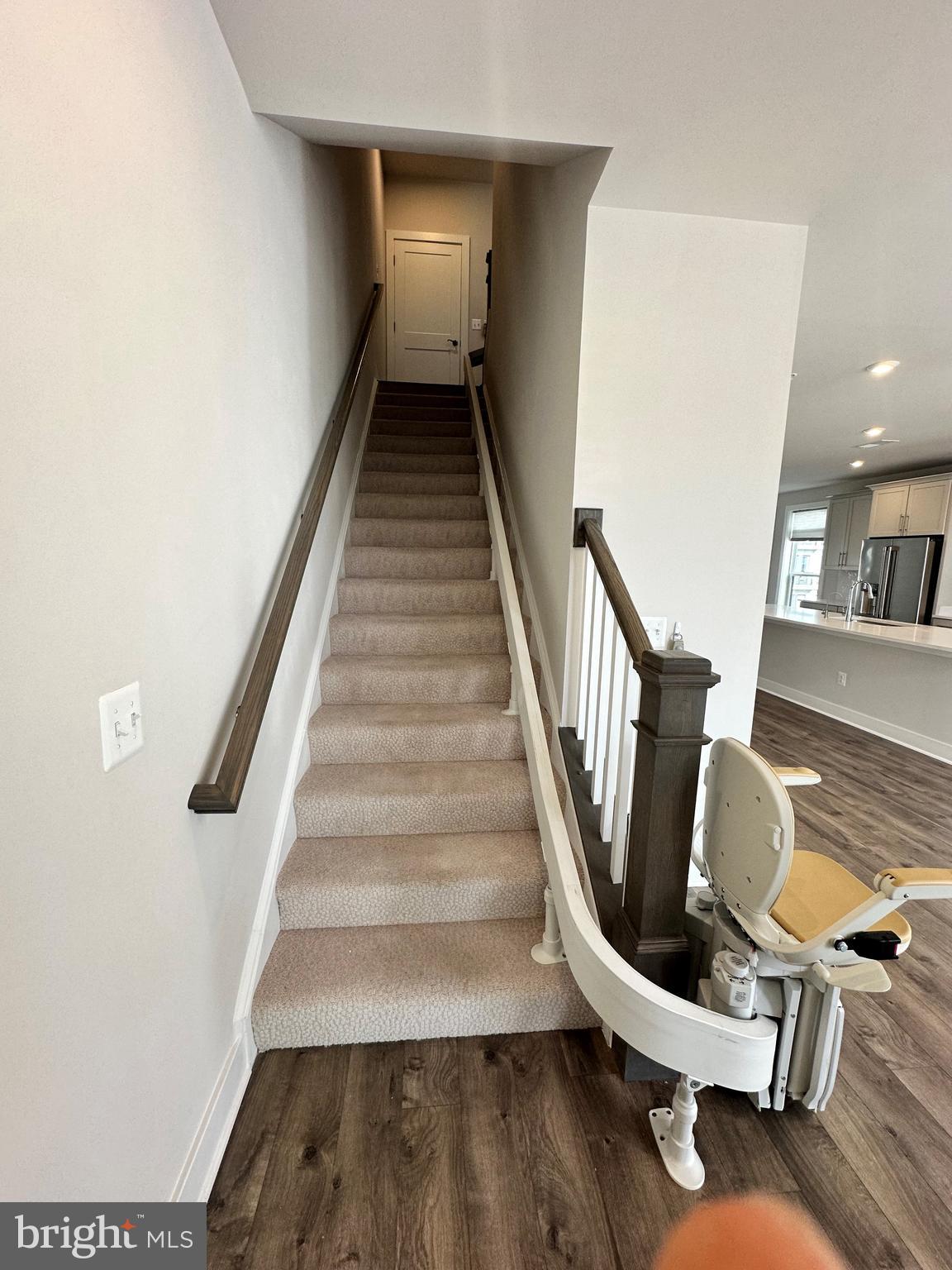 TALL OAKS - Residential