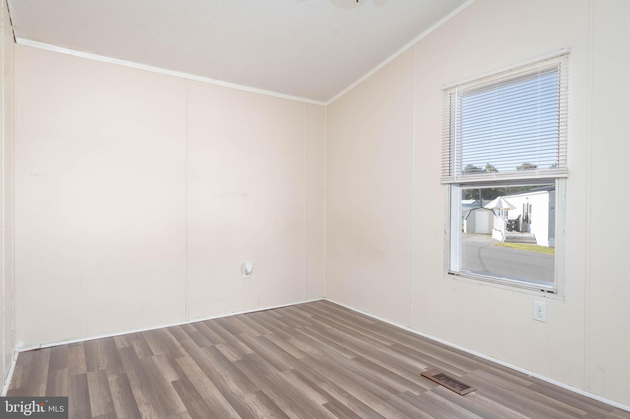 FOREST VIEW VILLAGE - Residential