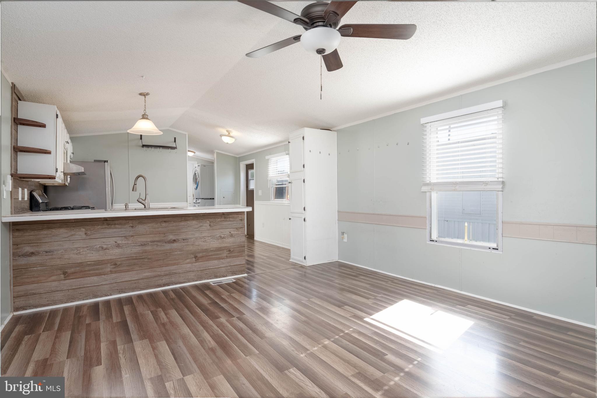 FOREST VIEW VILLAGE - Residential