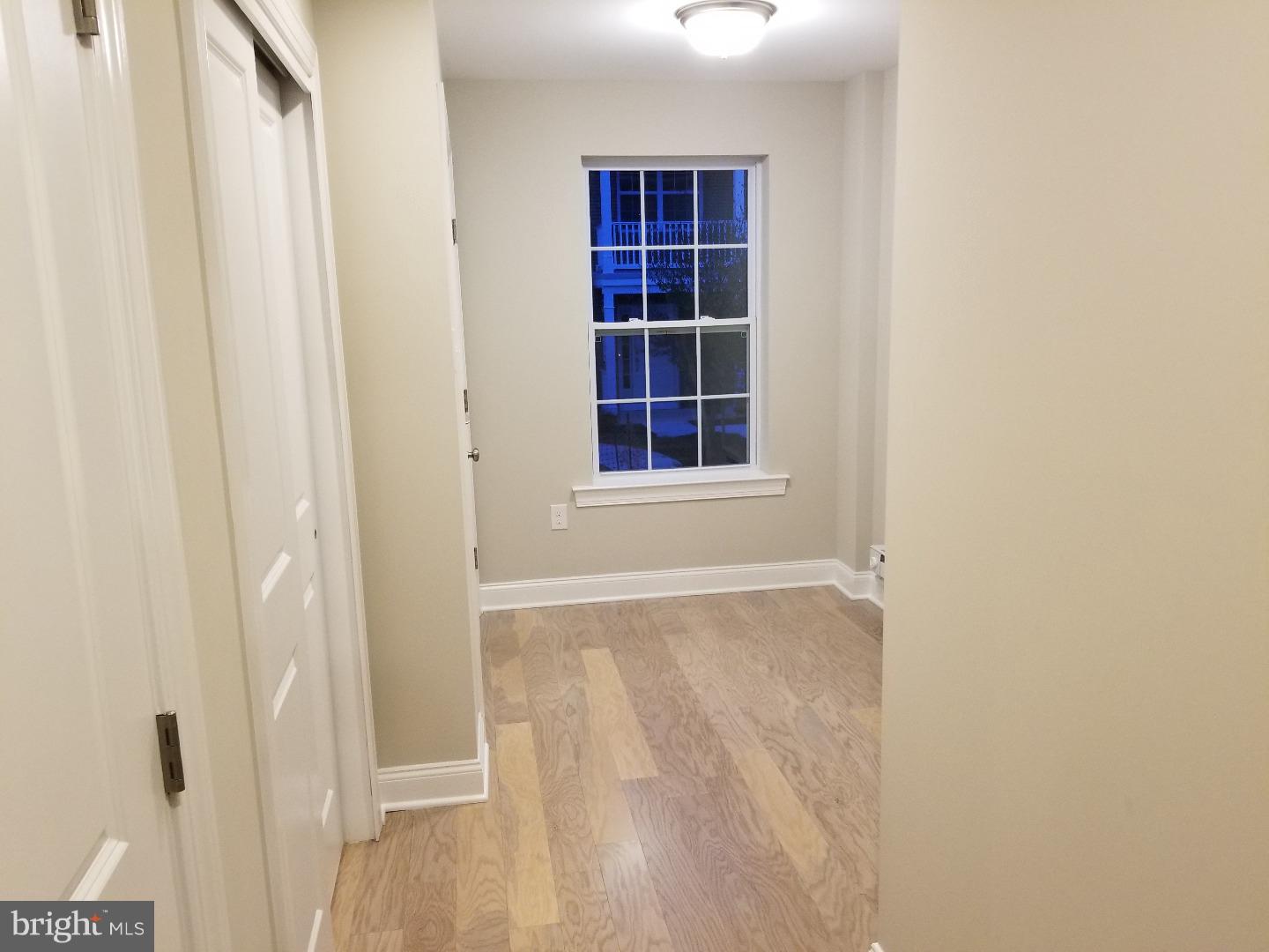 PENN SQ - Residential Lease