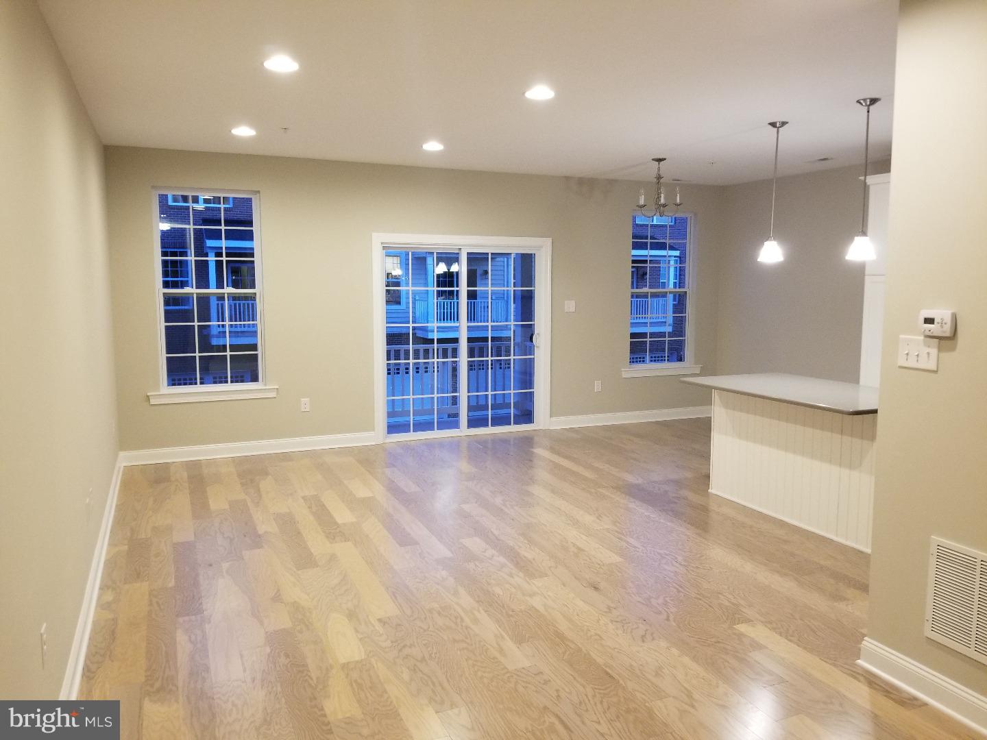 PENN SQ - Residential Lease