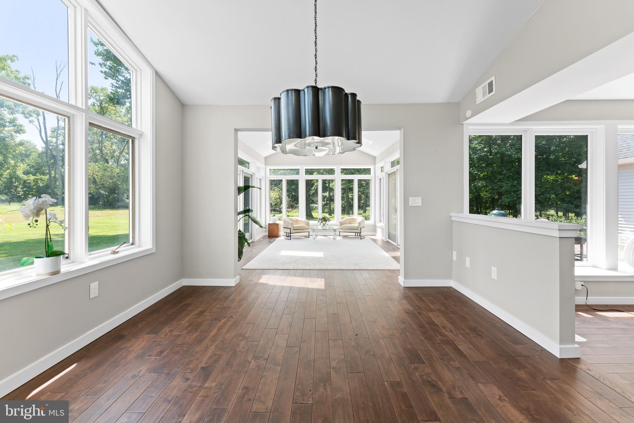 LONG LANE FARMS 1 - Residential