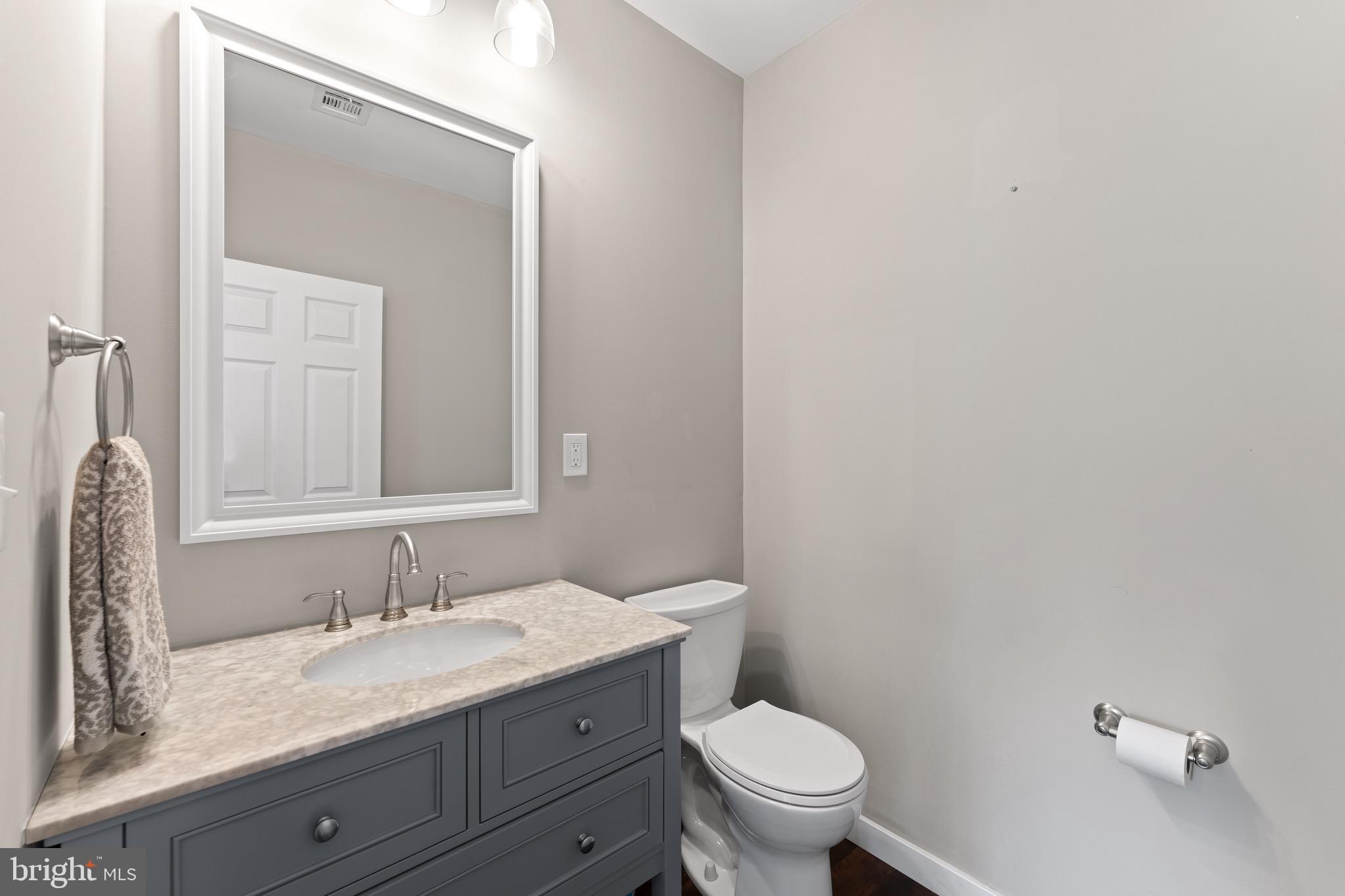 LONG LANE FARMS 1 - Residential