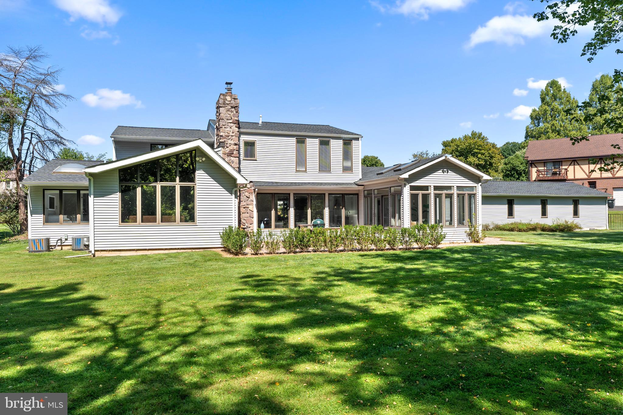 LONG LANE FARMS 1 - Residential